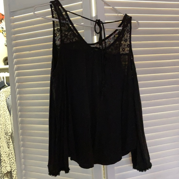 Off shoulder black top - Picture 3 of 4